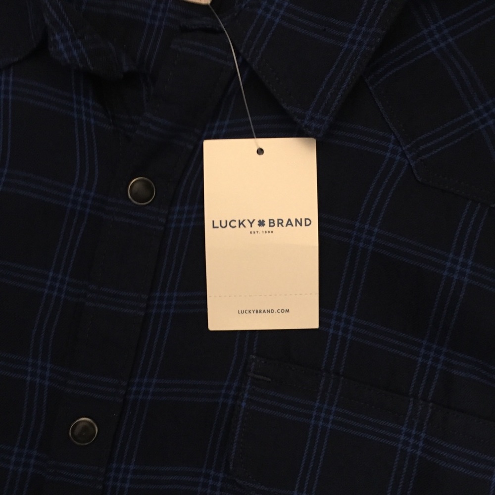 Sold! NWT! Lucky Brand Slim Fit Short Sleeve Shirt - Picture 5 of 8